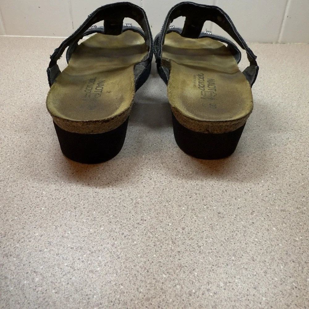 Naot‎ Caitlin Women's Leather T-Strap Sandals Size 29 (US 8) Made In Israel EUC